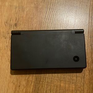 Black Nintendo DS